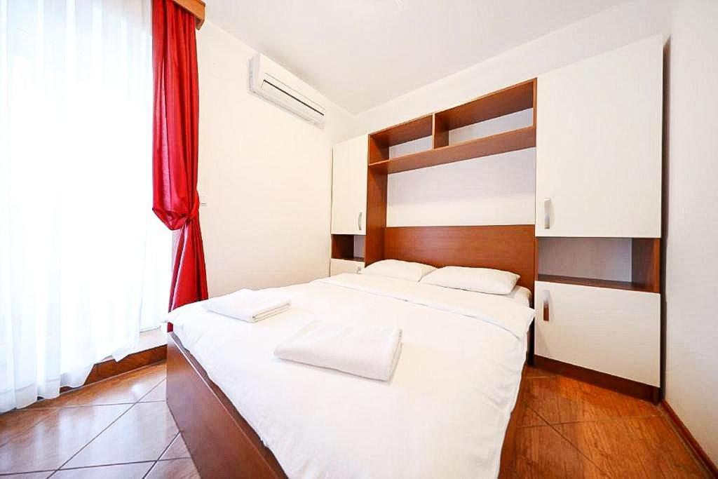 Apartmani "Jadran" Pag Town Esterno foto